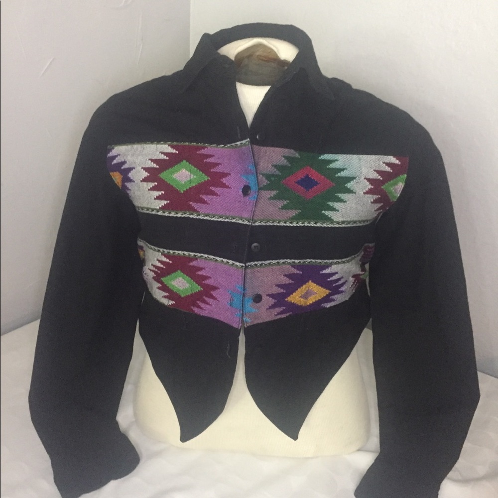 Cricket By The Creek Black Aztec Mid-shirt Button